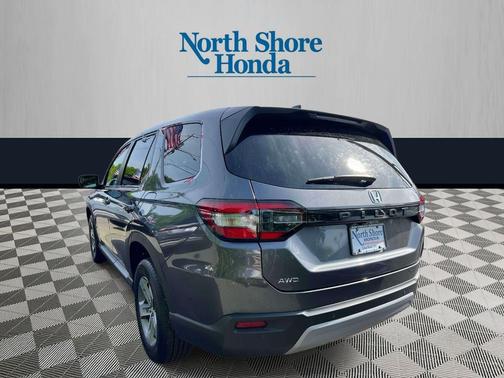 Modern Steel Metallic 2025 Honda Pilot EX-L
