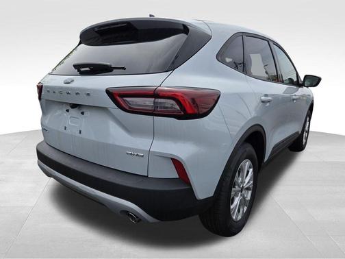 Space Silver Metallic 2026 Ford Escape Active