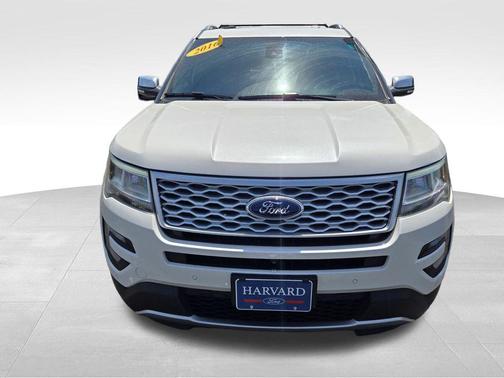 White Platinum Clearcoat Metallic 2016 Ford Explorer Platinum