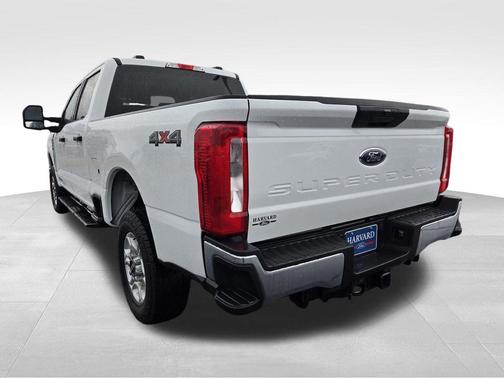 2025 Ford F-250 XLT