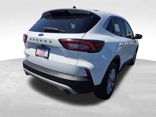 Oxford White 2024 Ford Escape Active