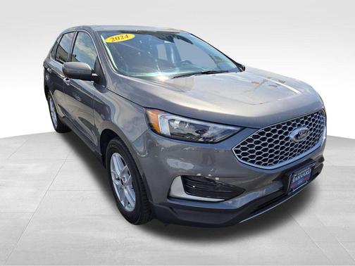 Gray Metallic 2024 Ford Edge SEL