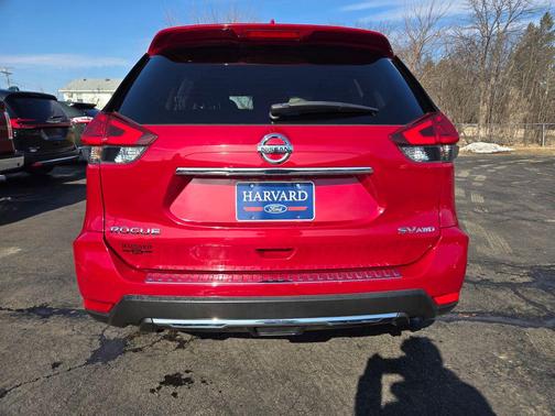 2017 Nissan Rogue SV