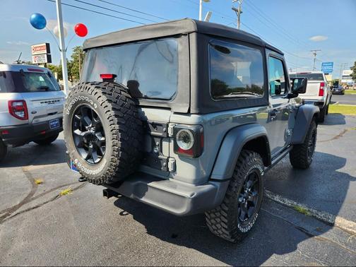 2022 Jeep Wrangler Willys