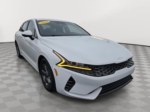 2023 Kia K5 LXS