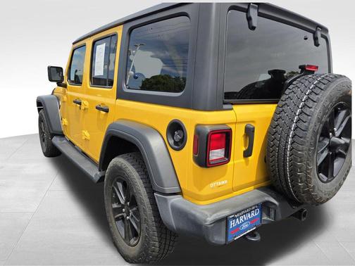 Hellayella Clearcoat 2021 Jeep Wrangler Unlimited Sport Altitude