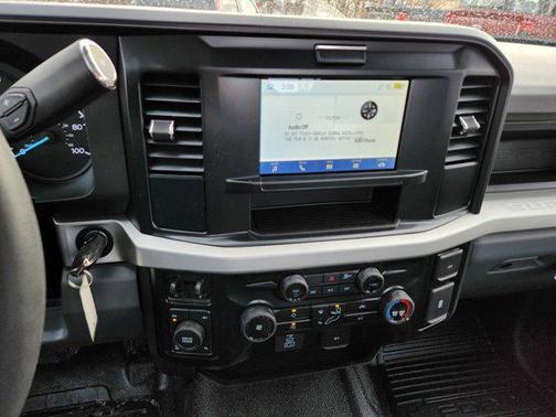 2025 Ford F-250 XL