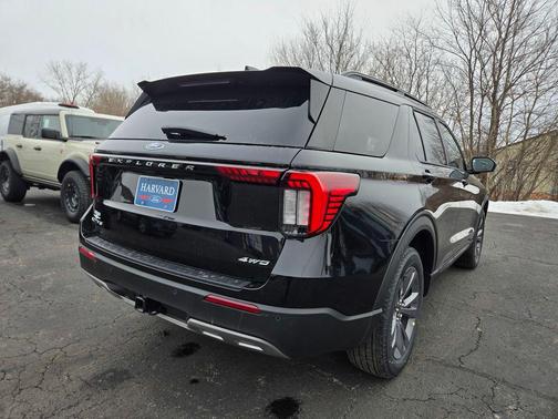 2026 Ford Explorer Active (200A)