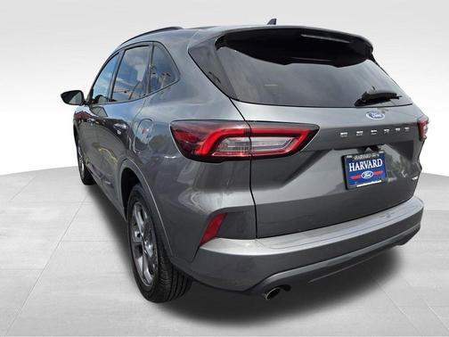 Carbonized Gray Metallic 2024 Ford Escape ST-Line