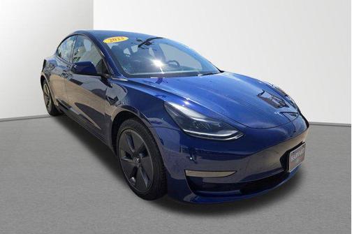 2023 Tesla Model 3 Standard Range