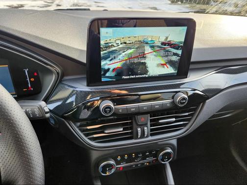 2026 Ford Escape ST-Line Select