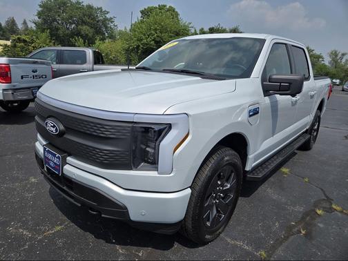 2025 Ford F-150 Lightning Flash
