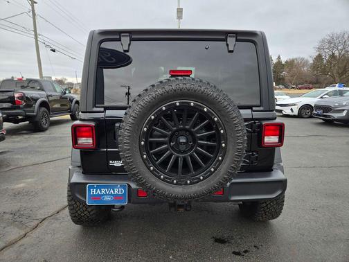 2024 Jeep Wrangler Willys