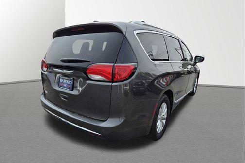 2018 Chrysler Pacifica Touring-L