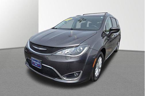 2018 Chrysler Pacifica Touring-L