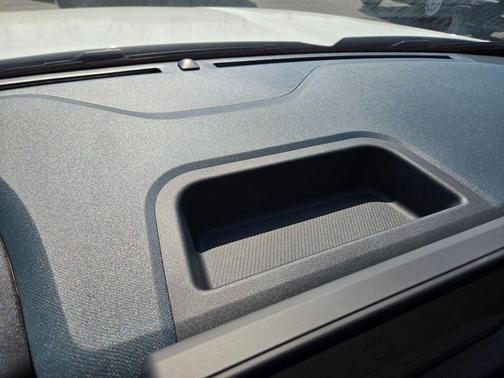 Oxford White 2026 Ford Maverick XL