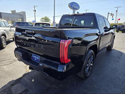 2022 Toyota Tundra Platinum