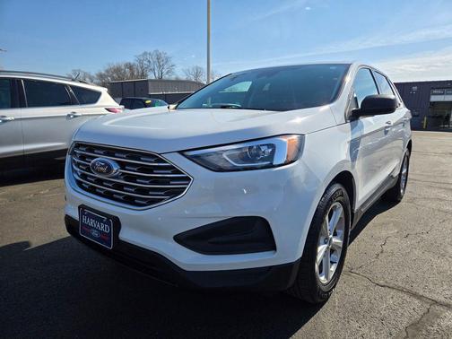 2022 Ford Edge SE