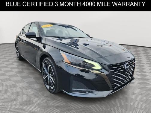 2023 Nissan Altima SR FWD