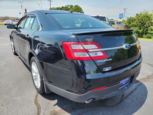 2016 Ford Taurus SEL