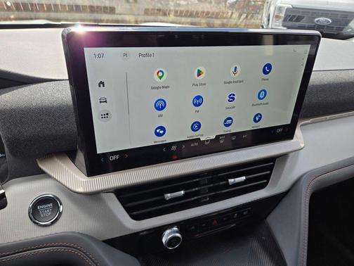 Space White Metallic 2026 Ford Explorer Active