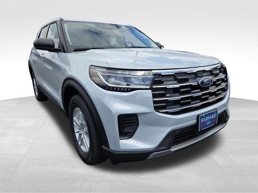 Space White Metallic 2026 Ford Explorer Active