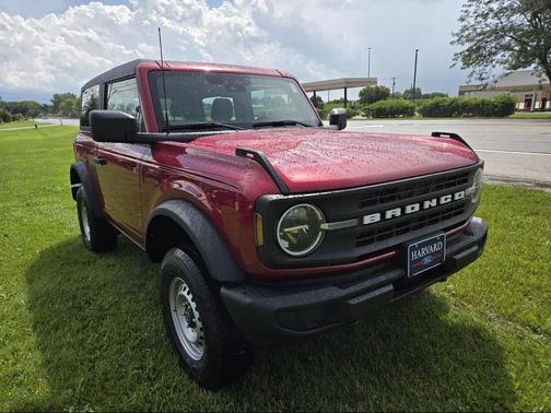 2025 Ford Bronco Base 2 Door 4x4