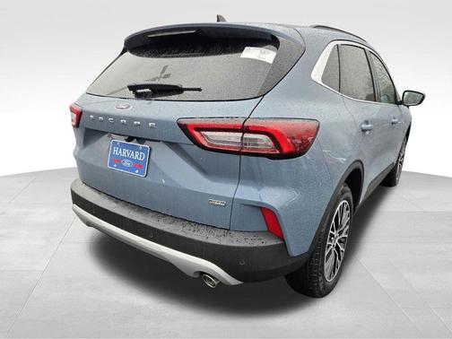 2026 Ford Escape PHEV SE