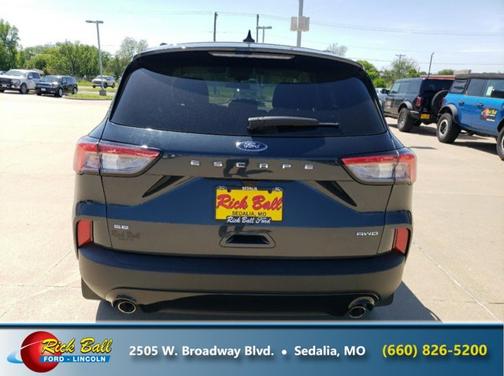 2022 Ford Escape SE
