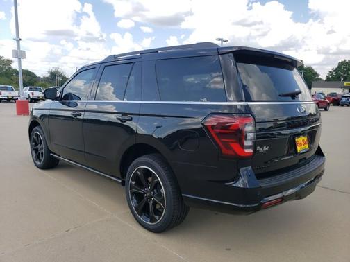 2022 Ford Expedition LIMITED