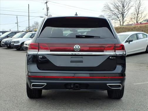 2024 Volkswagen Atlas 2.0T SE w/Technology 4MOTION