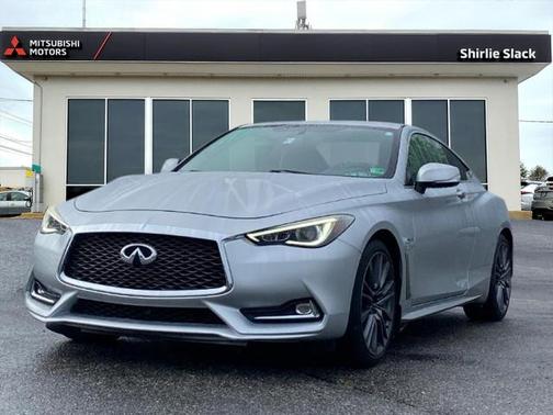 2017 INFINITI Q60 3.0t Red Sport 400