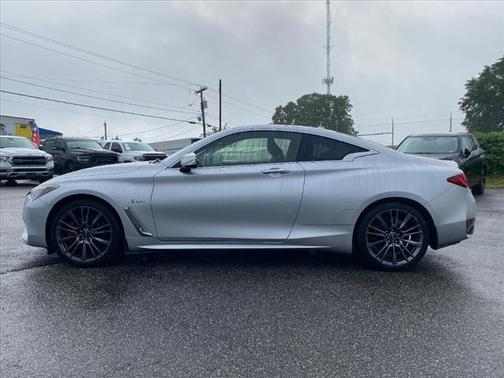 2017 INFINITI Q60 3.0t Red Sport 400