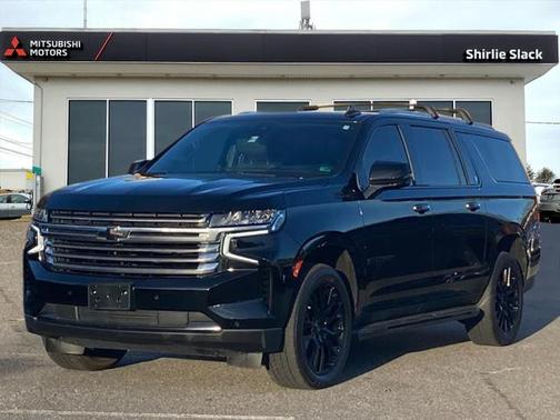 2022 Chevrolet Suburban 4WD High Country