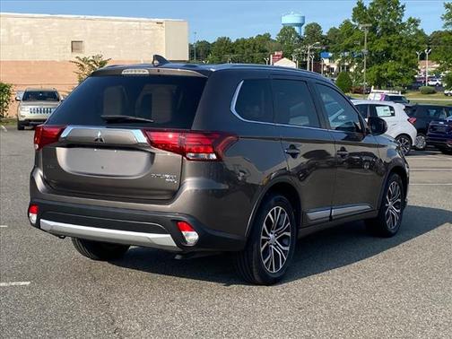2018 Mitsubishi Outlander SEL