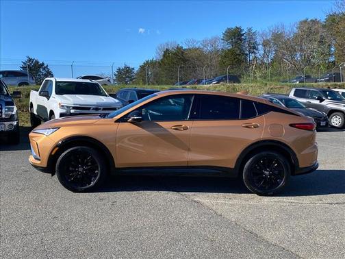 Copper Ice Metallic 2024 Buick Envista Sport Touring FWD