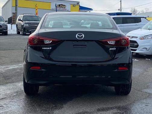 2018 Mazda Mazda3 Sport