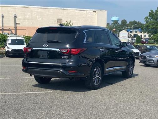 2018 INFINITI QX60 Base