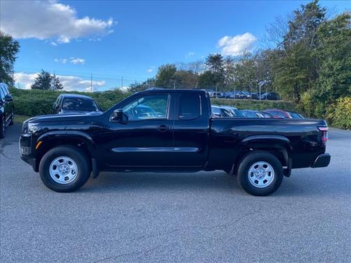 2025 Nissan Frontier S