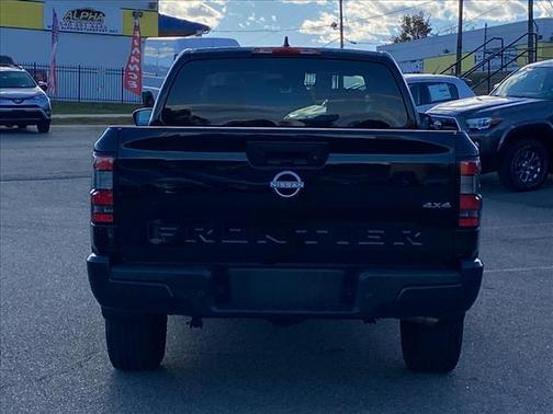 2025 Nissan Frontier S