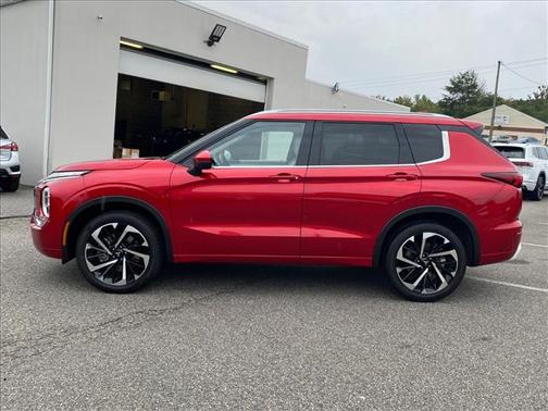 2022 Mitsubishi Outlander SEL Special Edition 2WD