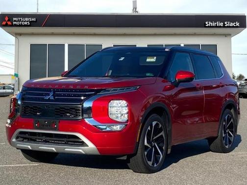 2022 Mitsubishi Outlander SEL Special Edition 2WD