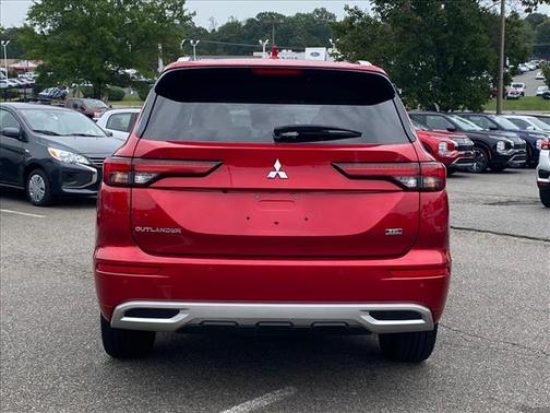 2022 Mitsubishi Outlander SEL Special Edition 2WD