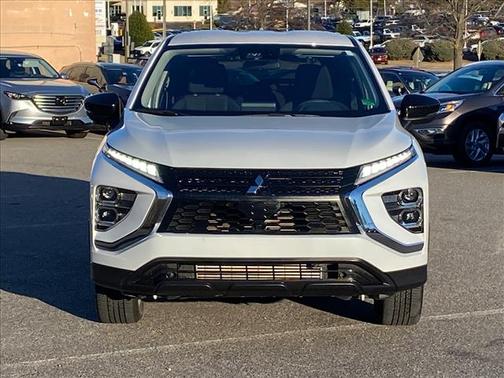 2024 Mitsubishi Eclipse Cross LE