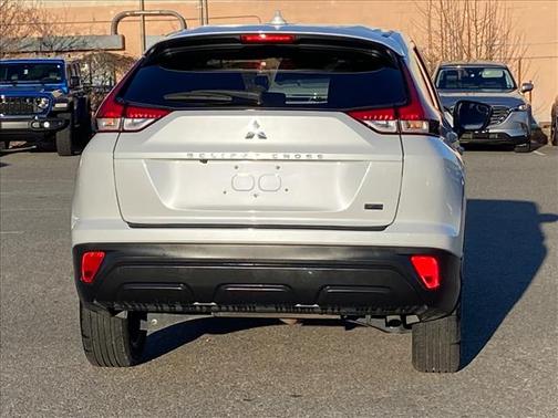 2024 Mitsubishi Eclipse Cross LE
