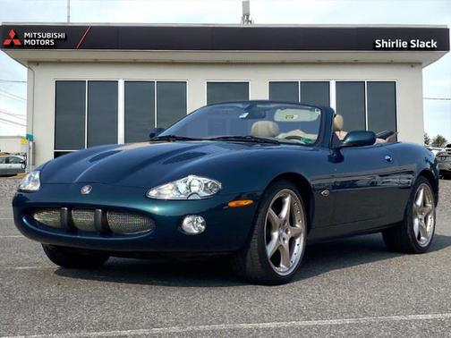 2002 Jaguar XKR Base