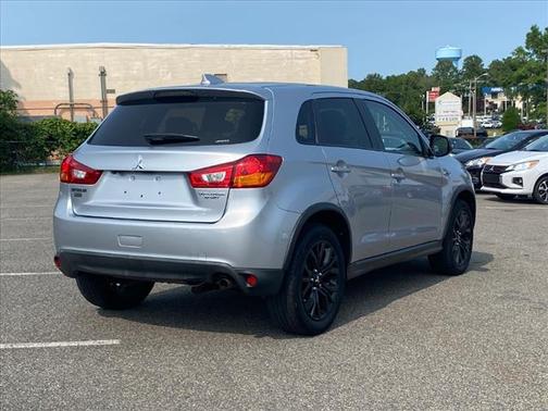 2017 Mitsubishi Outlander Sport 2.0 LE