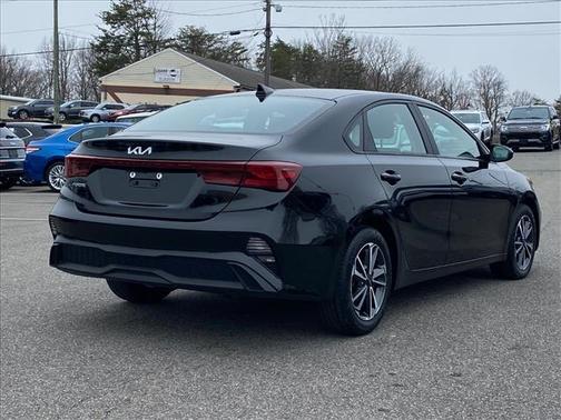 2022 Kia Forte LXS