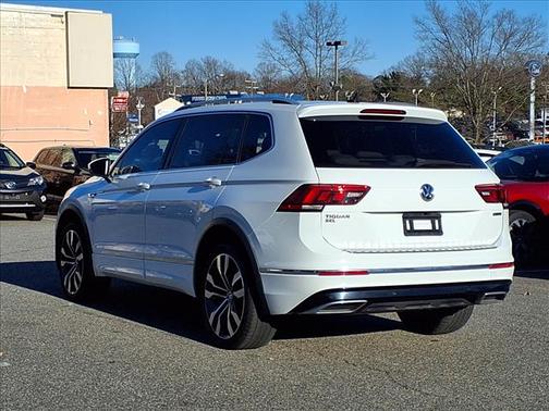 2021 Volkswagen Tiguan 2.0T SEL R-Line 4MOTION