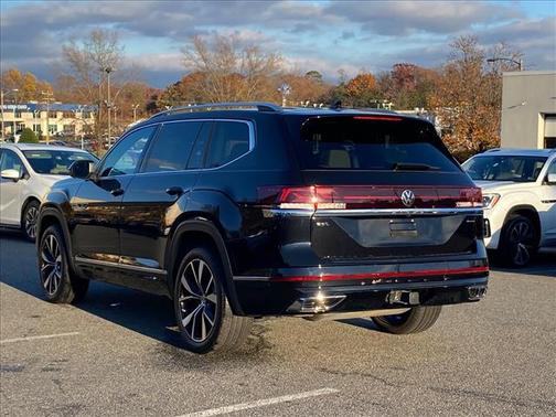 2024 Volkswagen Atlas 2.0T SEL Premium R-Line 4MOTION
